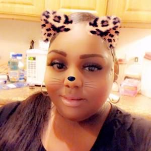 Meet your Posher, Marianna